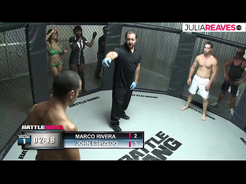 ❤️ Ultimate Fighter meniduri seorang gadis nombor sejurus selepas bergaduh di gelanggang Video lucah pada kami ❤